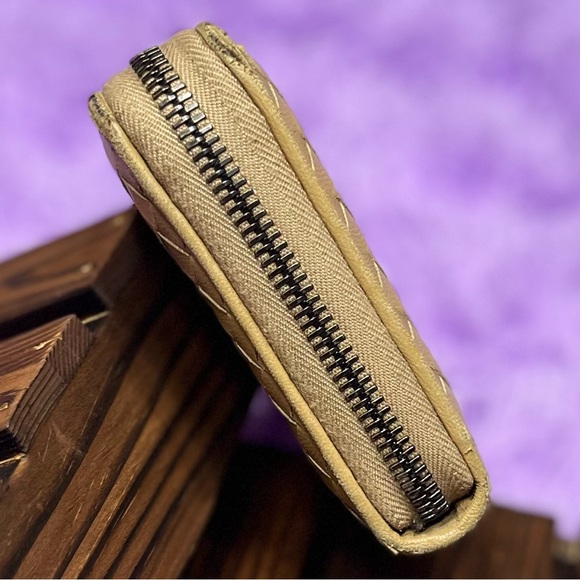 BOTTEGA VENETA Woven Zip Around Long Wallet - Picture 4 of 13